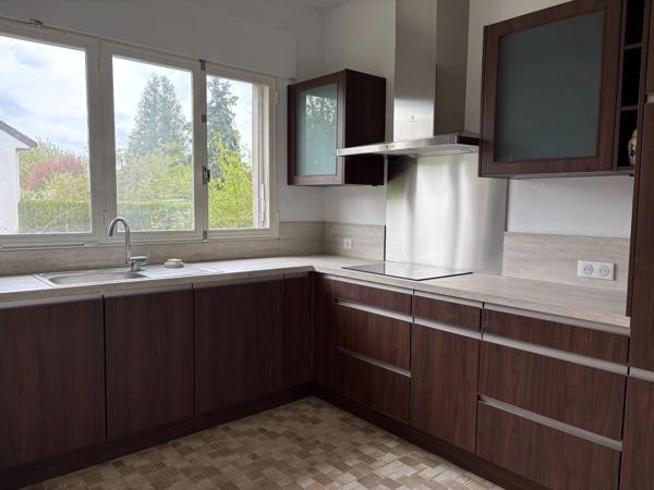 Maison de 117 m2, partiellement rénovée
