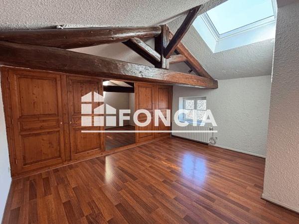 Location Maison 5 pièces 176.7 m² - 580 CHEMIN DE VALROING Chasselay 69380