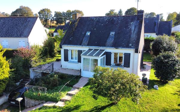 Maison à vendre    4 pièces • 74,35 m2 Saint-Hernin