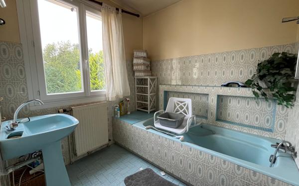 Maison à vendre    4 pièces • 74,35 m2 Saint-Hernin