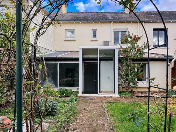 A VENDRE ANGERS - St Léonard/Justices- Maison 94m² - 3 chambres - Jardin- garage