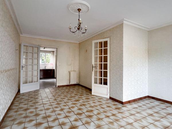 A VENDRE ANGERS - St Léonard/Justices- Maison 94m² - 3 chambres - Jardin- garage