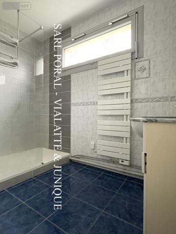 Appartement à louer à Lagnieu dans l'Ain (01150), ref : 01031-L684