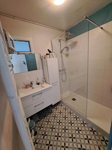 A 5 min du centre-ville de LA ROCHELLE, Appartement rénové !