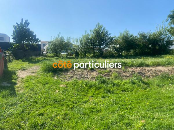 Vente Terrain1000 m² - CHOLET (49300)