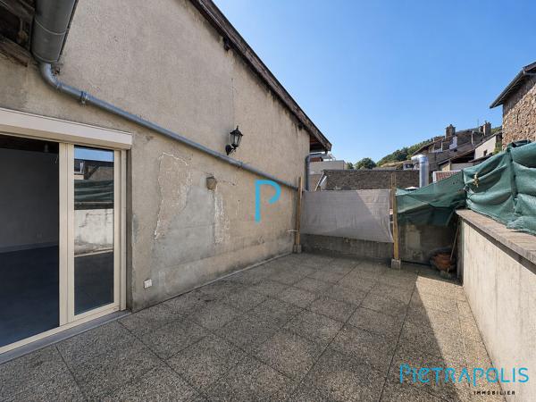 IMMEUBLE DE RAPPORT – HYPER CENTRE DE TARARE – INVESTISSEMENT