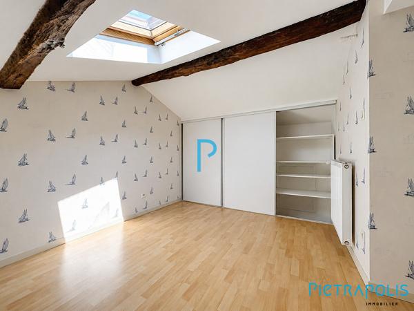 IMMEUBLE DE RAPPORT – HYPER CENTRE DE TARARE – INVESTISSEMENT
