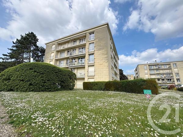 Parking à vendre  15 m 2   COMPIEGNE  - 60