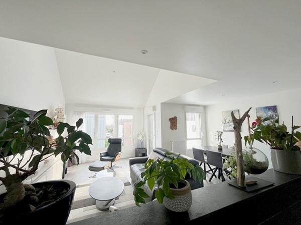 APARTEMENT ARRADON À VENDRE - Appartement contemporain de 3 pièces - Garage et PK - Un véritable bijou !