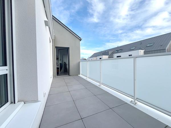 APARTEMENT ARRADON À VENDRE - Appartement contemporain de 3 pièces - Garage et PK - Un véritable bijou !