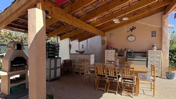 Villa indépendante 4 chambres ,1 bureau 900 m2 de terrain