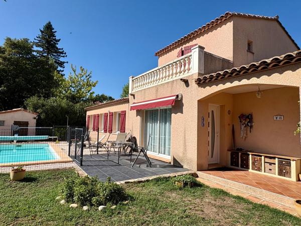 Villa indépendante 4 chambres ,1 bureau 900 m2 de terrain