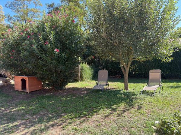 Villa indépendante 4 chambres ,1 bureau 900 m2 de terrain