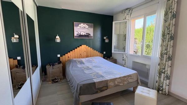 Villa indépendante 4 chambres ,1 bureau 900 m2 de terrain