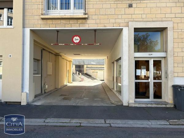 Parking à louer Caen (14000)