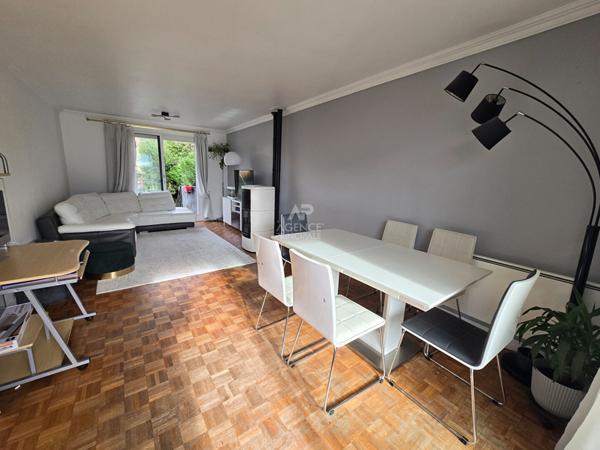 Maison Osny 7 pièce(s) 140 m2 €399 000 ** - Référence 10886