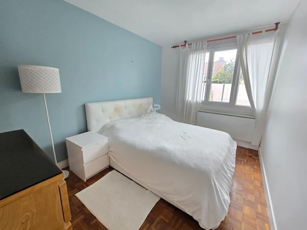 Maison Osny 7 pièce(s) 140 m2 €399 000 ** - Référence 10886