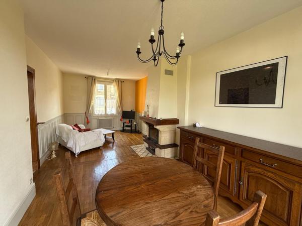 Maison 5 pièces - 90 m²