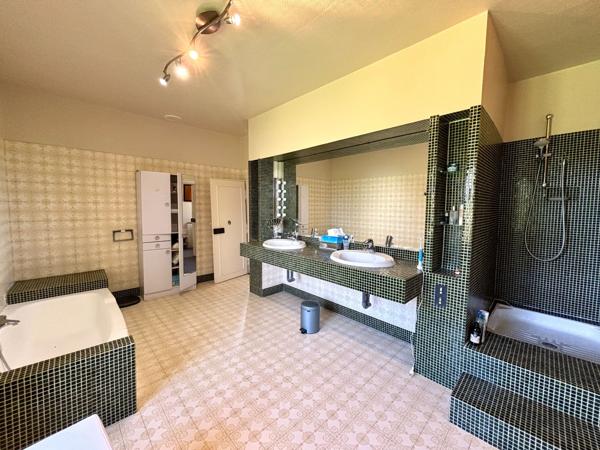 Vente Maison de luxe Esvres 12 Pièces 515 m²