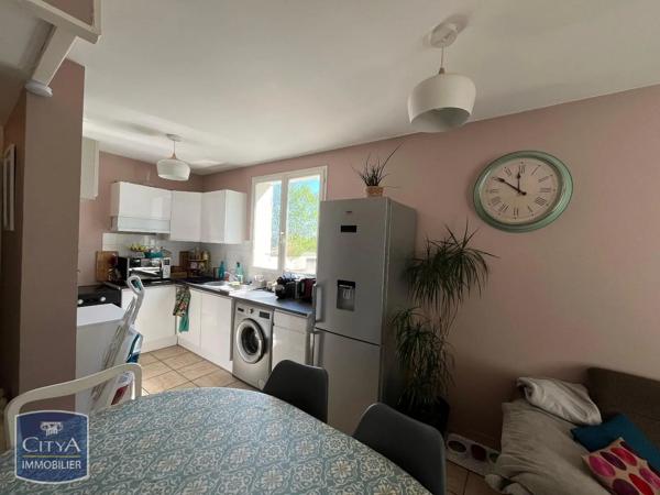 Appartement à louer 3 pièces 63.38m² Charnay-lès-Mâcon (71850)