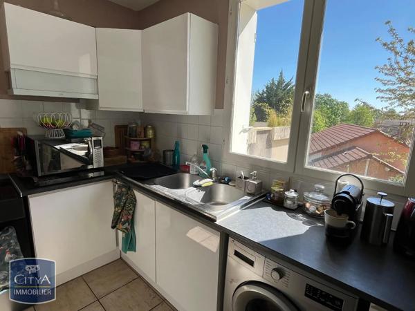 Appartement à louer 3 pièces 63.38m² Charnay-lès-Mâcon (71850)