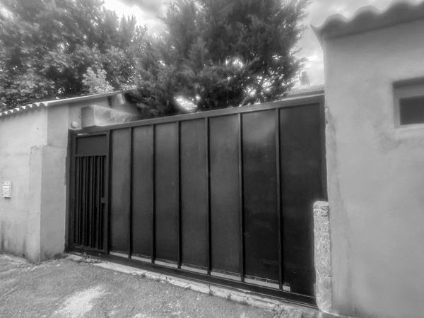 EXCLUSIVITE AVIGNON - Maison à vendre Avignon ? Quartier des Rotondes ? Jardin, garage et local professionnel