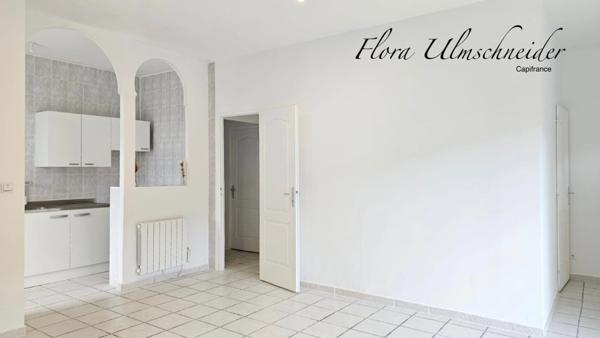 Appartement de plain-pied, en RDC d'une maison, à vendre à SEYSSEL (01), avec terrasse, à 40 mn d'Aix-les-Bains, 50 mn de Genève et 1H30 de Lyon.