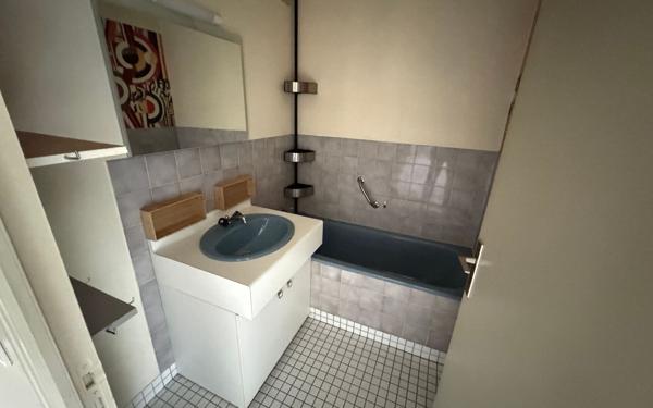 Appartement à vendre    3 pièces • 65 m2 Nogent-le-Rotrou