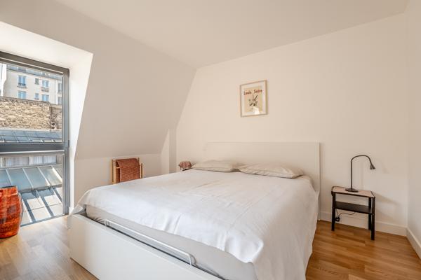 Paris (75014) PARIS 14 ÈME ALÉSIA / PLAISANCE : MAISON D’ARCHITECTE AVEC TERRASSE.