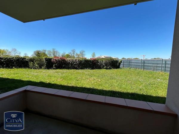 Appartement à louer 2 pièces 47.58m² Castelsarrasin (82100)