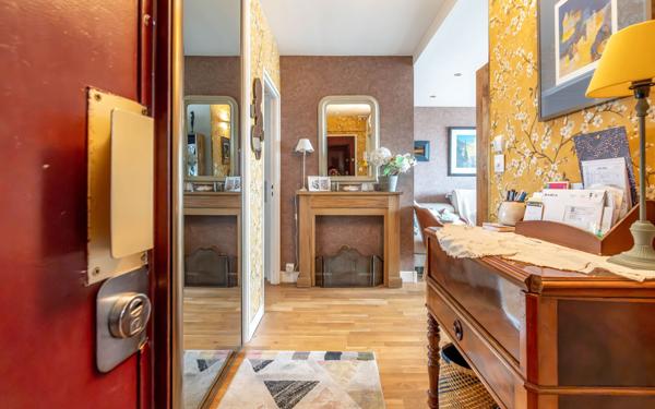 Appartement à vendre    3 pièces • 63,74 m2 Joinville-le-Pont