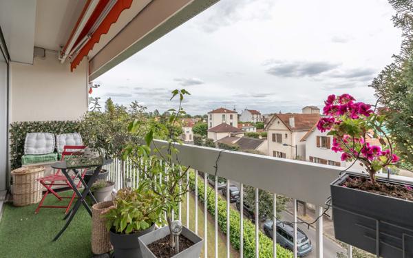 Appartement à vendre    3 pièces • 63,74 m2 Joinville-le-Pont