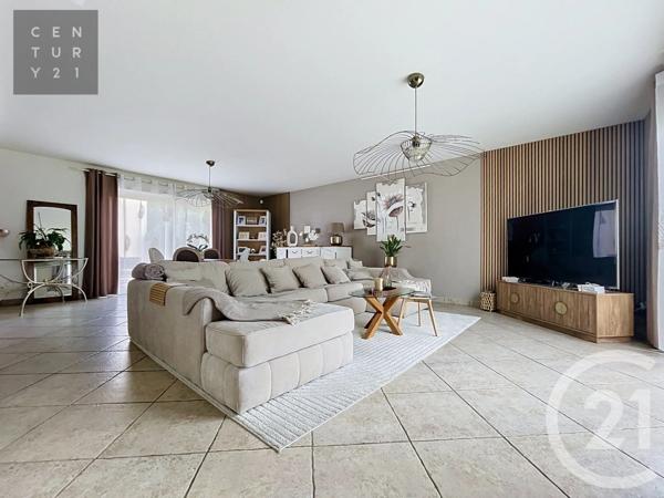 Maison à vendre  8 pièces - 202 m 2   TROYES  - 10