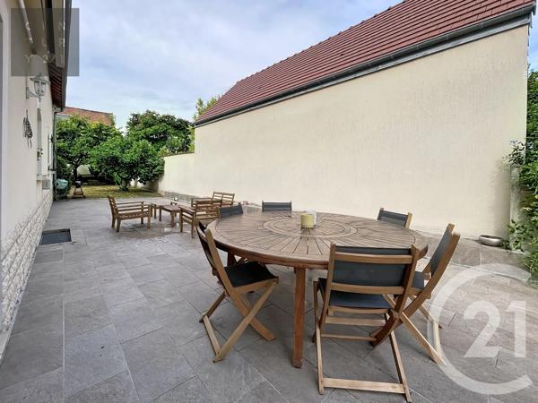 Maison à vendre  8 pièces - 202 m 2   TROYES  - 10