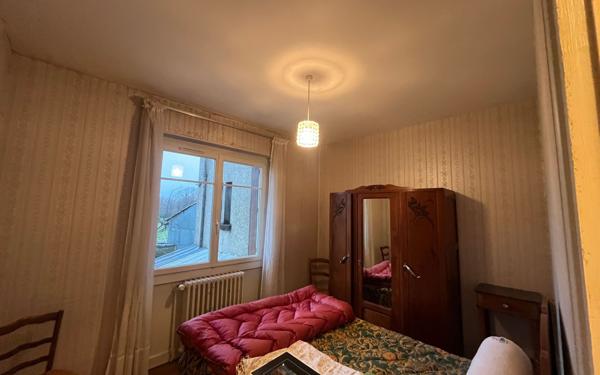 Maison à vendre    3 pièces • 70 m2 Nieuil