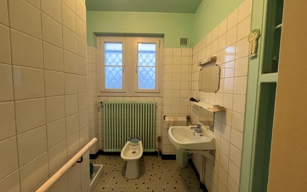 Maison à vendre    3 pièces • 70 m2 Nieuil