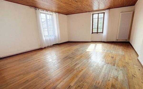 Maison à vendre    4 pièces •  Saint-Gaudens