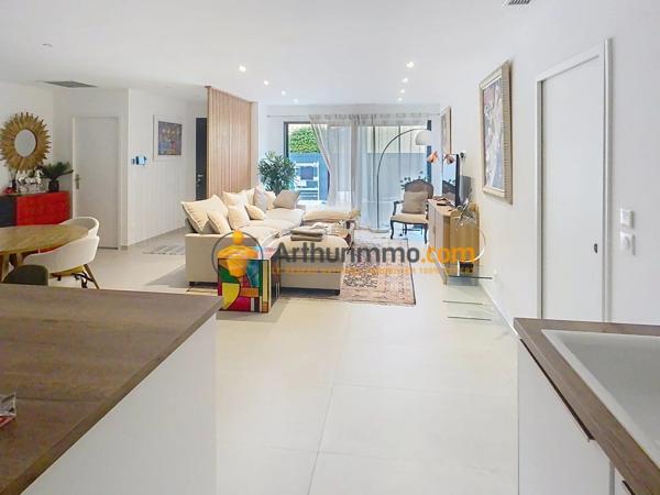 Vente                                                      Villa
                        
                     4 pièces                      117 m2                     à Cabestany