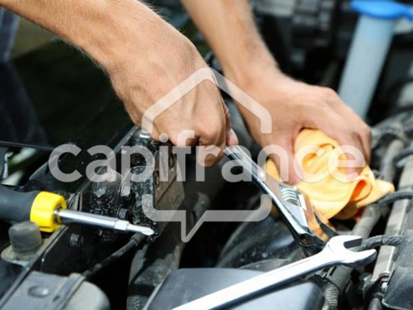 a Vendre GARAGE automobile et vente véhicule sur axe trés passant proche de BOURGOIN JALLIEU (38)