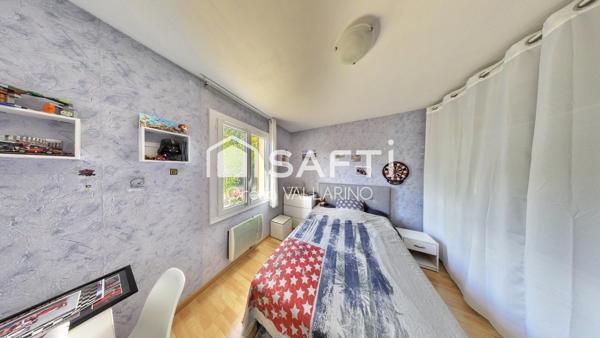 Maison familiale 4 chambres avec piscine - Terrain de 676 m²