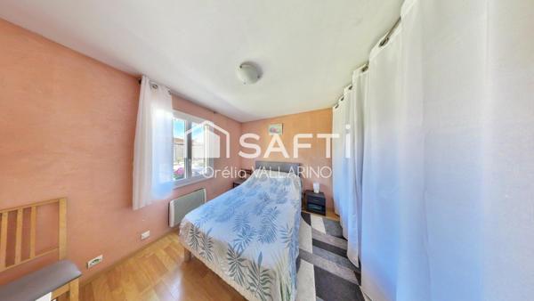 Maison familiale 4 chambres avec piscine - Terrain de 676 m²