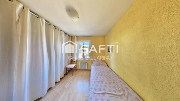 Maison familiale 4 chambres avec piscine - Terrain de 676 m²