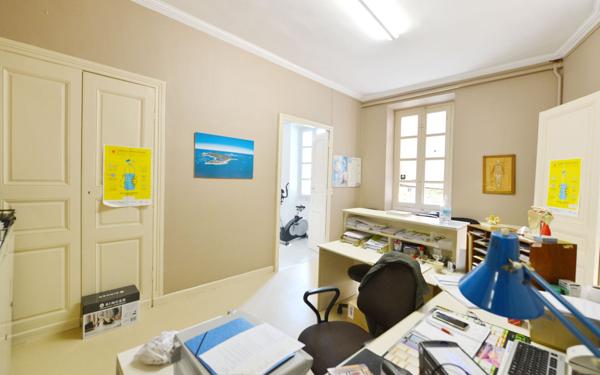 Appartement à vendre    5 pièces • 120,31 m2 Grasse