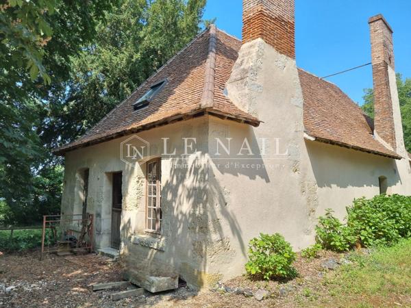 Maison familiale avec moulin à eau en bord de rivière et 6 îles