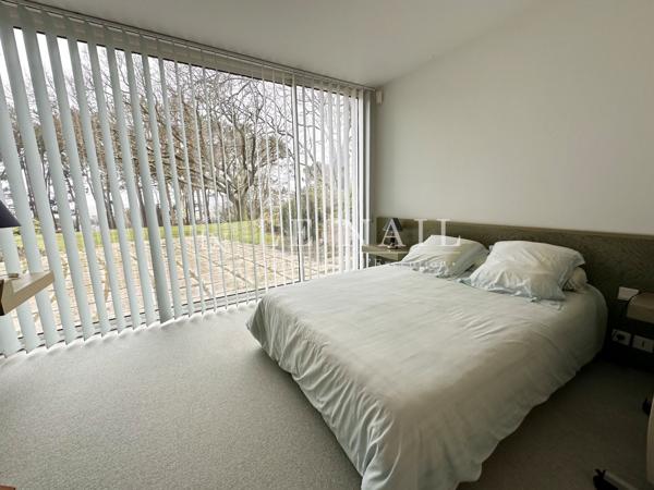 Exceptionnelle maison contemporaine dominant les marais salants proche de Guérande