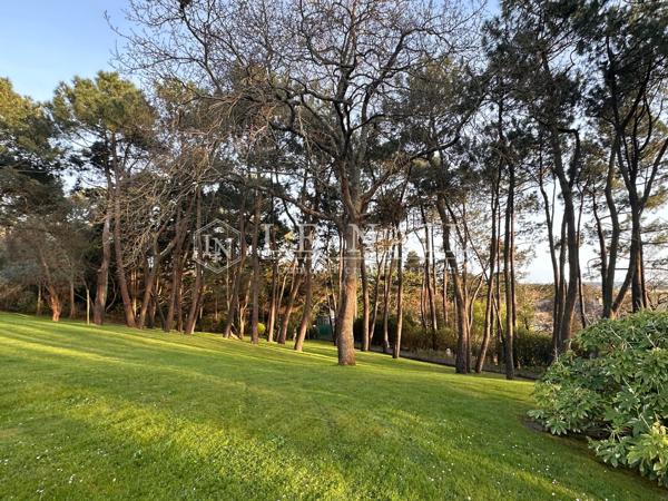 Exceptionnelle maison contemporaine dominant les marais salants proche de Guérande