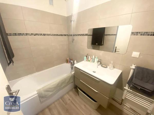 Appartement à louer 2 pièces 53.72m²