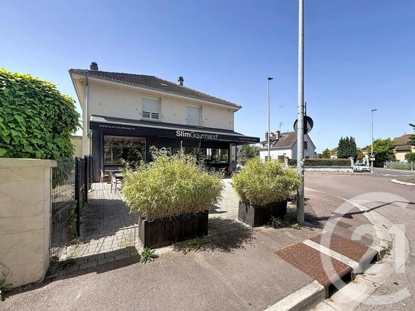 Immeuble à vendre  212 m 2   TROYES  - 10