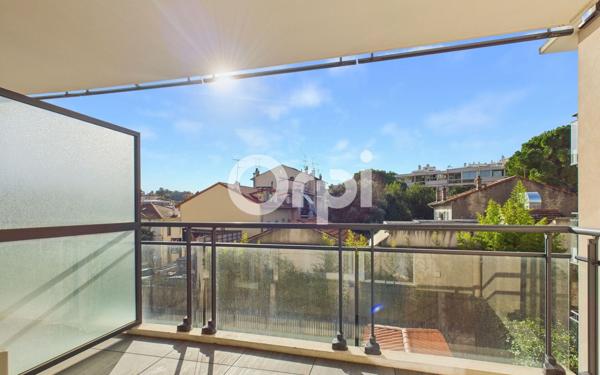 Appartement à vendre    2 pièces • 42,05 m2 Le Cannet