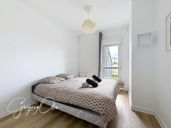 APPARTEMENT 2 PIECES AVEC TERRASSE DE 20 M2 ET PLACE DE PARKING